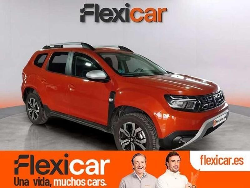 Usado Dacia Duster Prestige 101 CV (74 kW) 2022 Naranja SUV