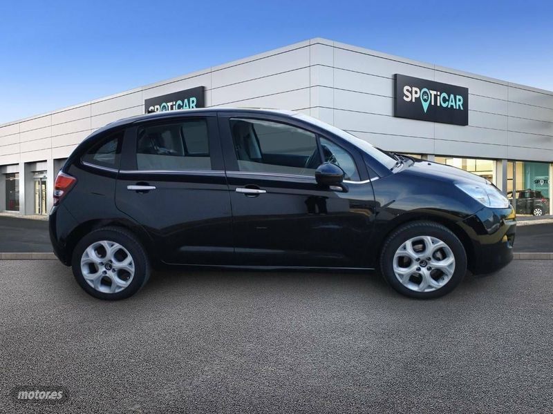 Usado Citroën C3 Live 68 CV (50 kW) 2016 Negro Utilitario