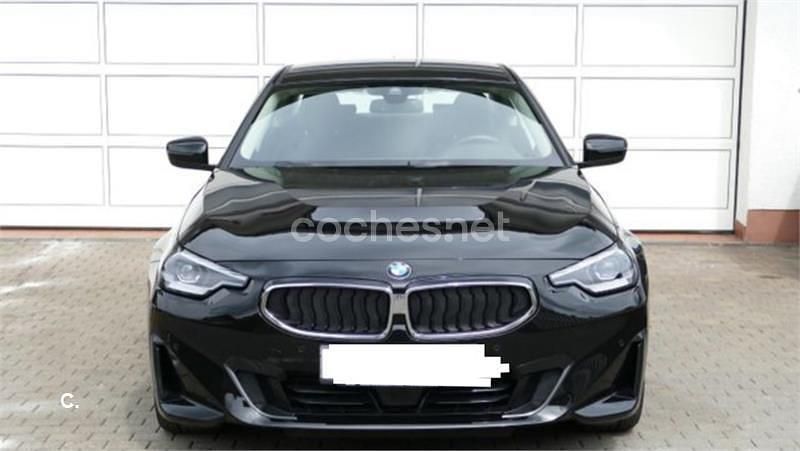 Negro Usado 2022 BMW 220 Coupe | 37.900 € (Un poco caro) - Imagen 1/4
