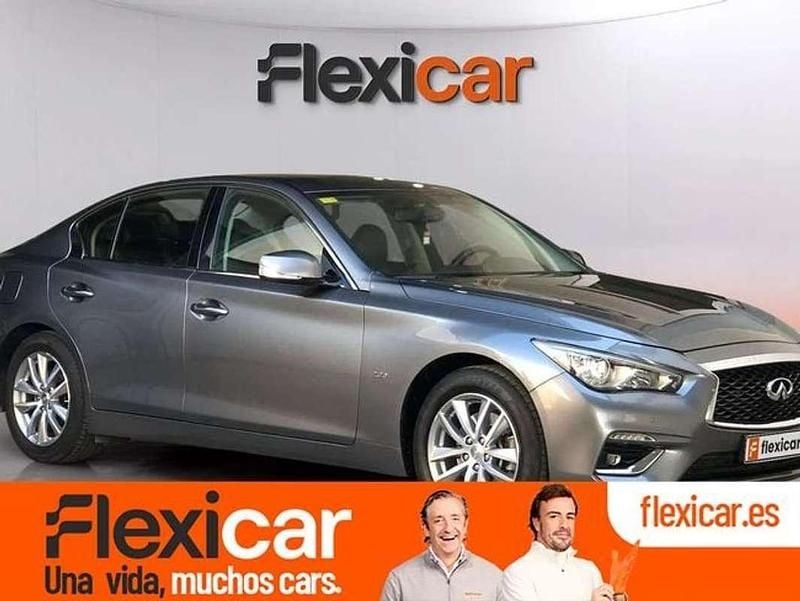 Usado Infiniti Q50 Premium 170 CV (125 kW) 2018 Gris Berlina