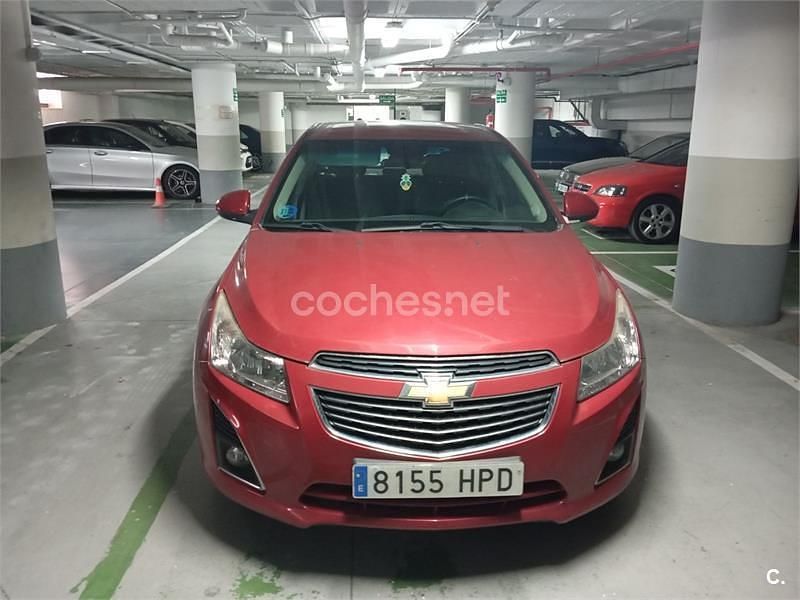 Usado Chevrolet Cruze LT 124 CV (91 kW) 2013 Rojo Berlina