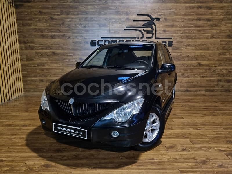 Usado Ssangyong (KGM) Actyon Limited 138 CV (101 kW) 2009 Negro SUV