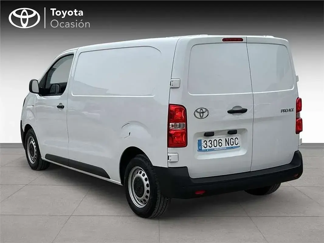Usado Toyota Proace 120 CV (88 kW) 2025 Monovolumen