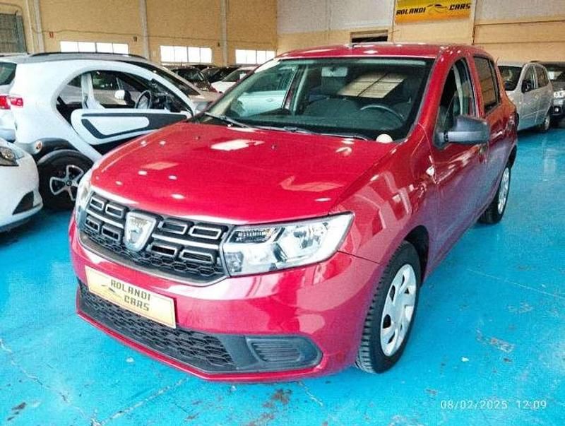 Usado Dacia Logan MCV Ambiance 75 CV (55 kW) 2016 Rojo Familiar