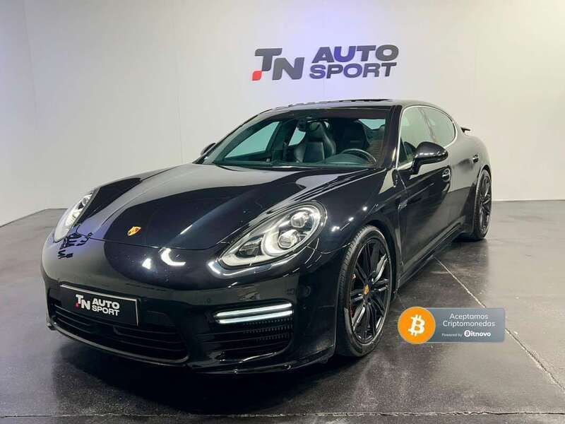 Usado Porsche Panamera Turbo Executive 520 CV (382 kW) 2016 Negro Berlina