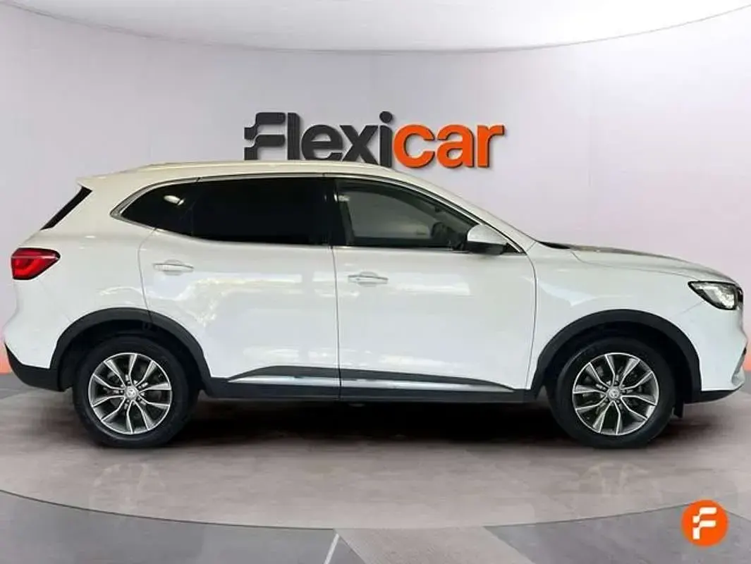 Usado MG HS Comfort 162 CV (119 kW) 2023 Blanco SUV