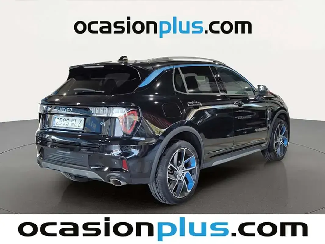Usado Lynk & Co 01 261 CV (191 kW) 2023 Negro SUV