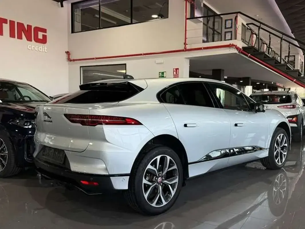 Usado Jaguar I-Pace S 236 kW (321 CV) 2021 Plateado SUV