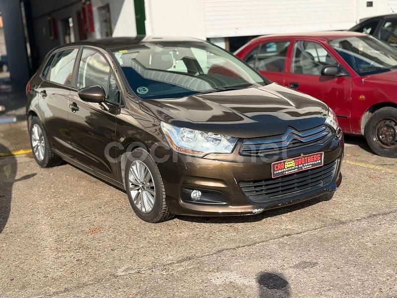 Usado Citroën C4 Tonic 92 CV (67 kW) 2012 Marrón Berlina