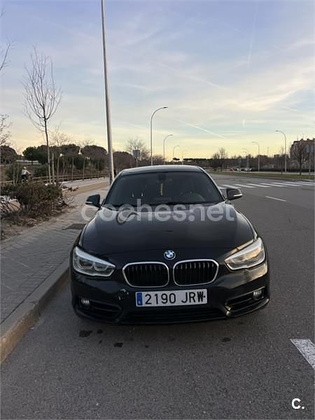 Usado BMW 118 Sport Line 143 CV (105 kW) 2016 Negro Utilitario