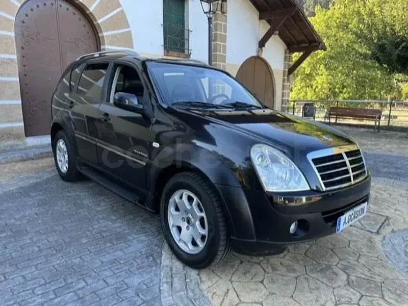Usado SsangYong Rexton II Limited 165 CV (121 kW) 2007 Negro SUV