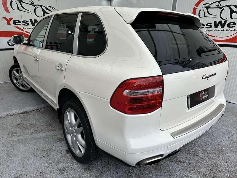 Usado Porsche Cayenne 240 CV (176 kW) 2010 Blanco SUV