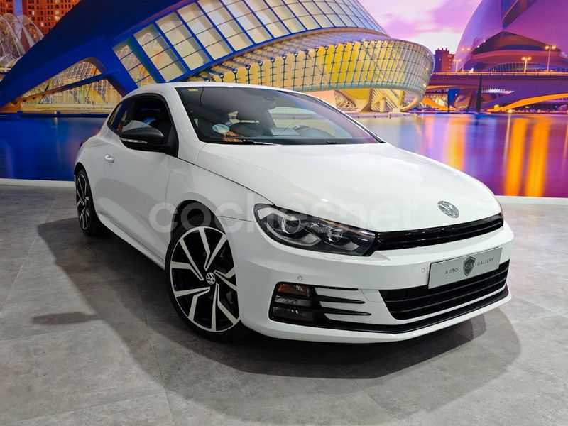 Blanco Usado 2016 VW Scirocco R-line Coupe | 16.990 € (Precio justo) - Imagen 1/4