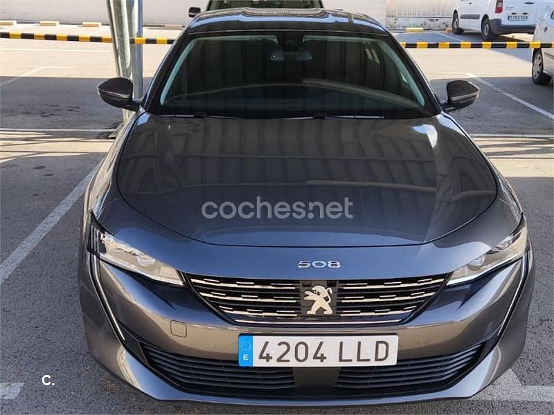 Usado Peugeot 508 Active 130 CV (95 kW) 2020 Gris / plata Berlina