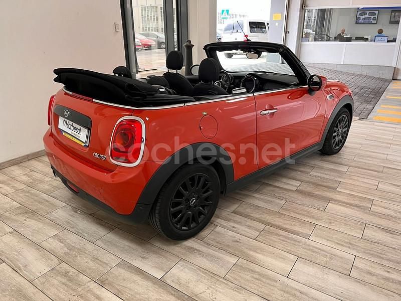 Occasion Mini Cooper Cabriolet 136 PK (100 kW) 2020 Oranje Cabriolet