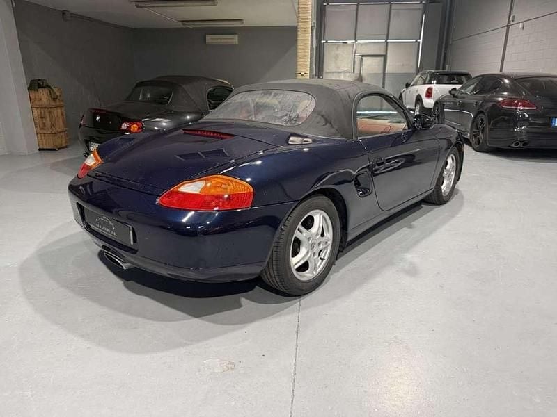 Usado Porsche Boxster Sport 204 CV (150 kW) 1998 Azul Descapotable