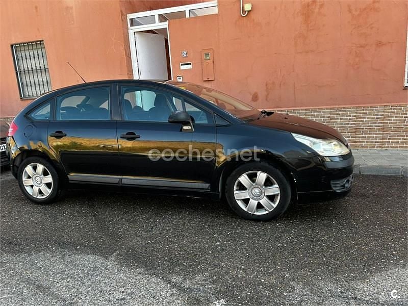 Negro Usado 2007 Citroën C4 Berlina | 2300 € (Precio justo) - Imagen 1/4