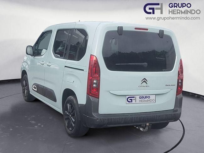Usado Citroën Berlingo Shine 130 CV (95 kW) 2020 Verde Monovolumen