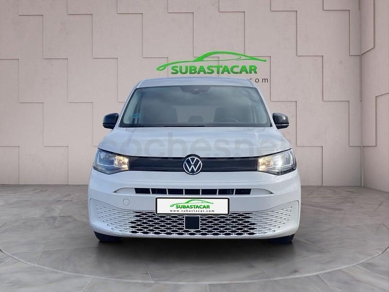 Usado VW Caddy Maxi 122 CV (89 kW) 2023 Blanco Monovolumen