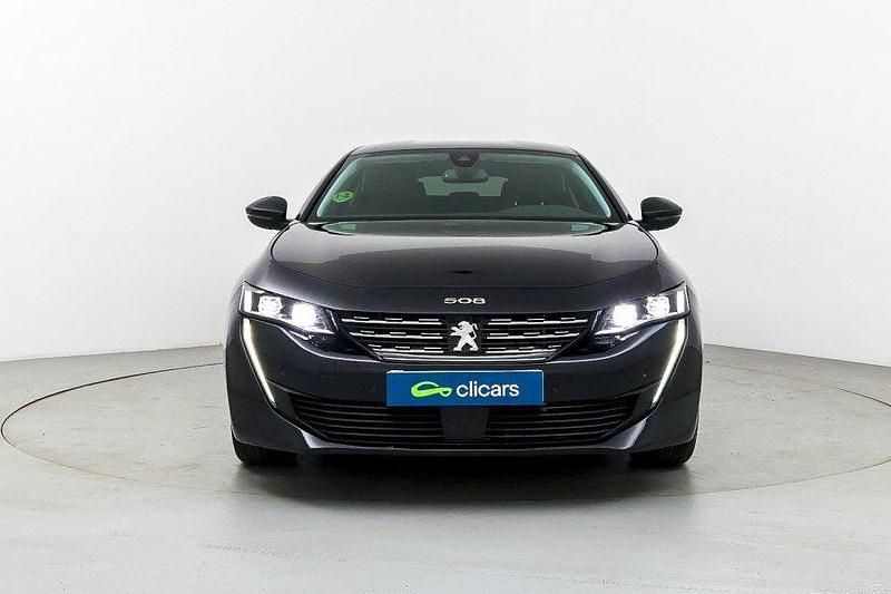 Usado Peugeot 508 Allure 130 CV (95 kW) 2022 Negro Berlina