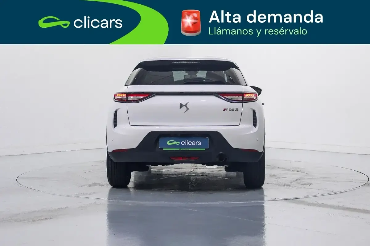 Usado DS Automobiles DS3 Crossback Performance 100 CV (73 kW) 2022 Blanco SUV
