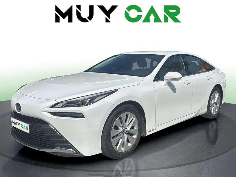 Usado Toyota Mirai Luxury 182 CV (133 kW) 2022 Blanco Berlina