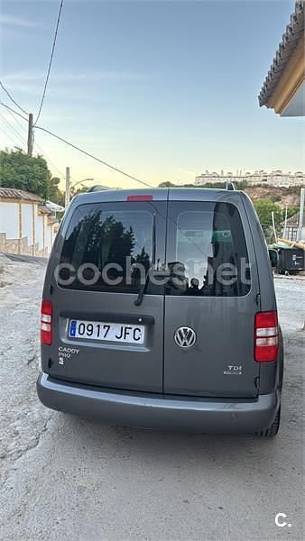 Gris / plata Usado 2015 VW Caddy Comfortline Monovolumen | 7500 € (Precio justo) - Imagen 1/4