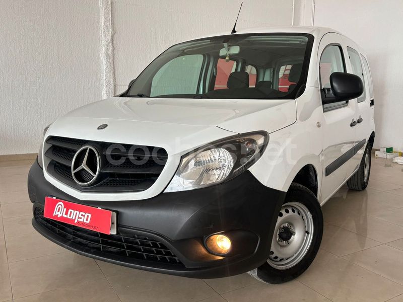 Blanco Usado 2019 Mercedes Citan 111 Familiar | 11.999 € (Buen precio) - Imagen 1/4