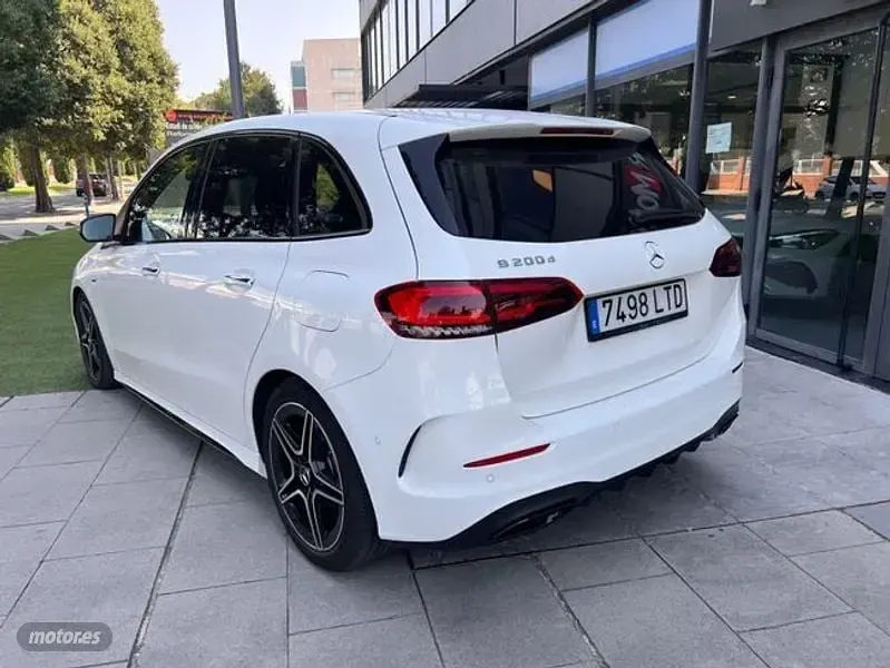 Usado Mercedes 200 Edition 150 CV (110 kW) 2022 Blanco Berlina