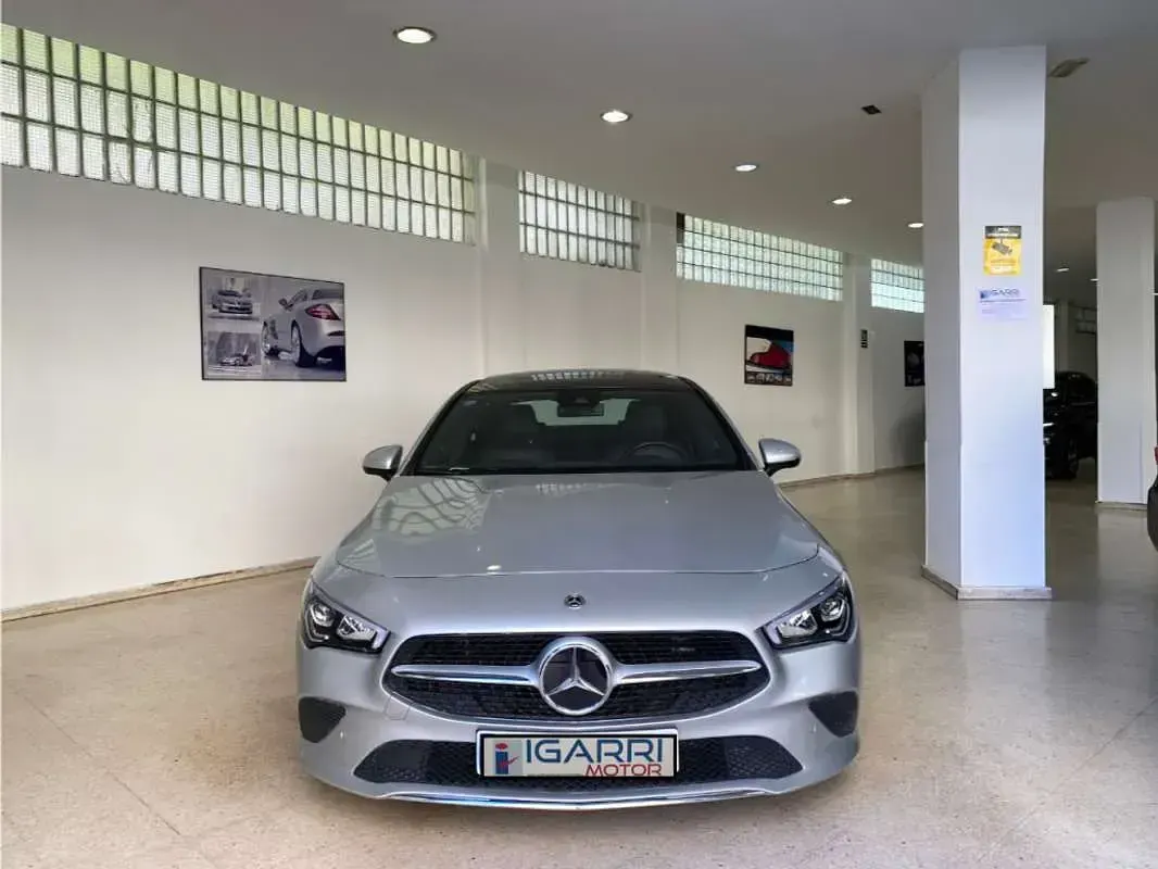 Usado Mercedes CLA250 224 CV (164 kW) 2022 Gris / plata Coupe