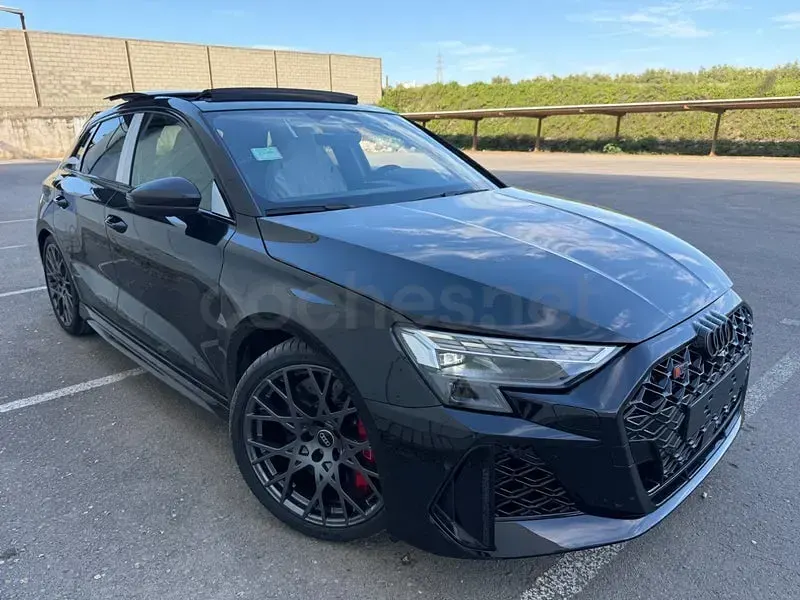 Nuevo Audi RS3 Performance 400 CV (294 kW) 2026 Negro Berlina