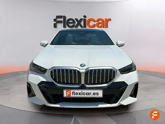 Usado BMW 520 197 CV (144 kW) 2024 Blanco Berlina