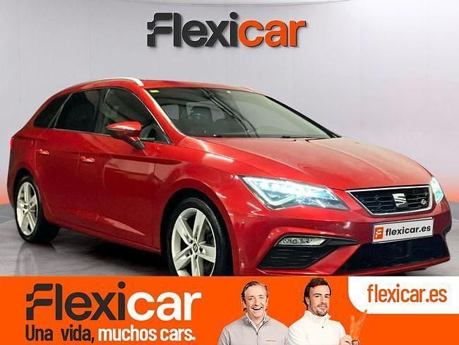 Usado Seat Leon Style 115 CV (84 kW) 2020 Rojo Berlina