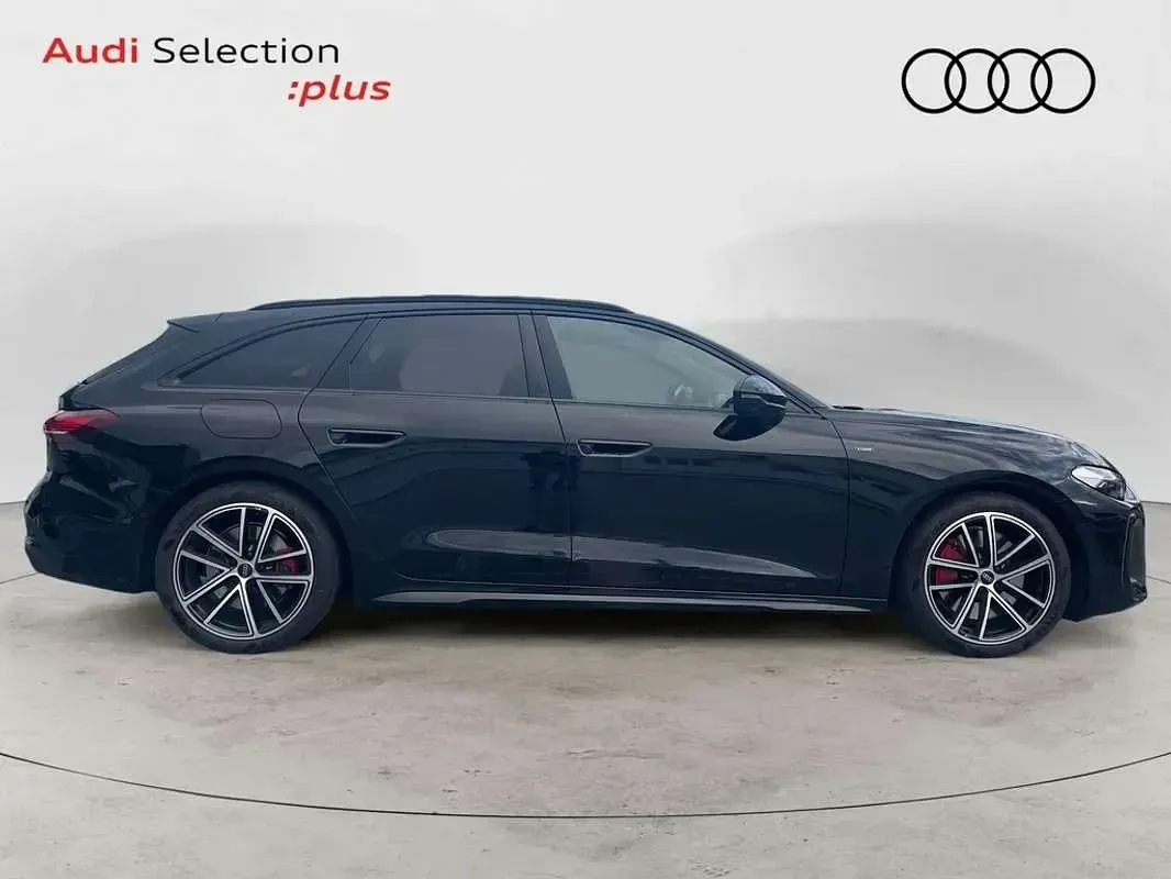 Usado Audi A5 299 CV (219 kW) 2025 Negro Familiar