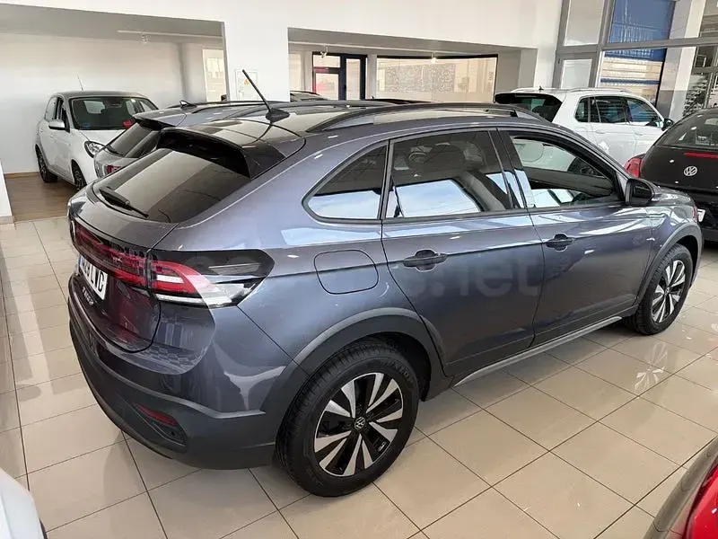 Usado VW Taigo Life 95 CV (69 kW) 2022 Azul SUV