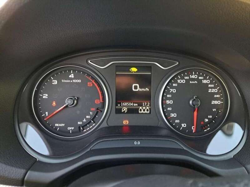Usado Audi Q2 Comfort 150 CV (110 kW) 2020 Negro SUV