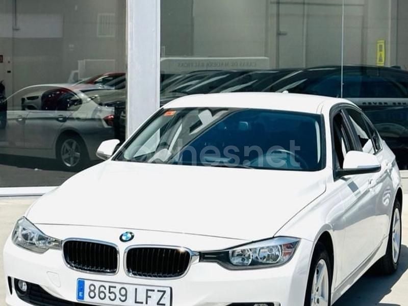 Blanco Usado 2013 BMW 318 Berlina | 12.999 € (Precio justo) - Imagen 1/4