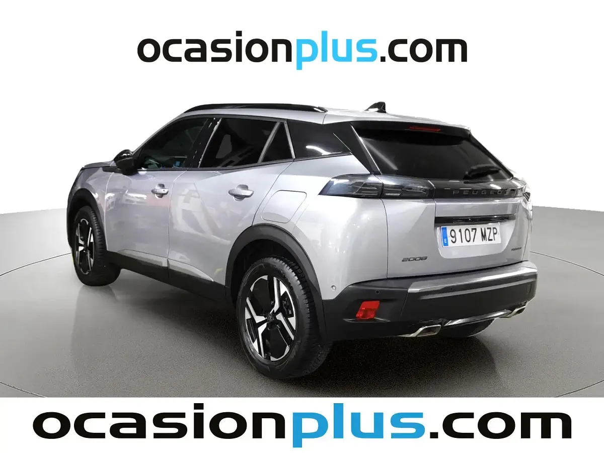 Usado Peugeot 2008 Allure 145 CV (106 kW) 2025 Gris SUV