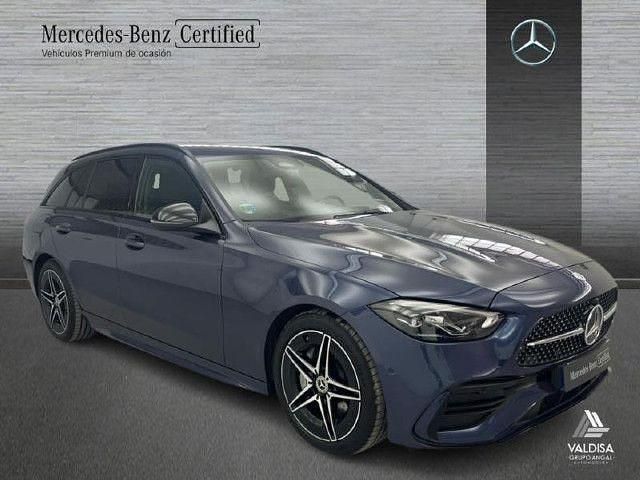 Usado Mercedes C220 AMG line 200 CV (147 kW) 2025 Azul sodalita Familiar