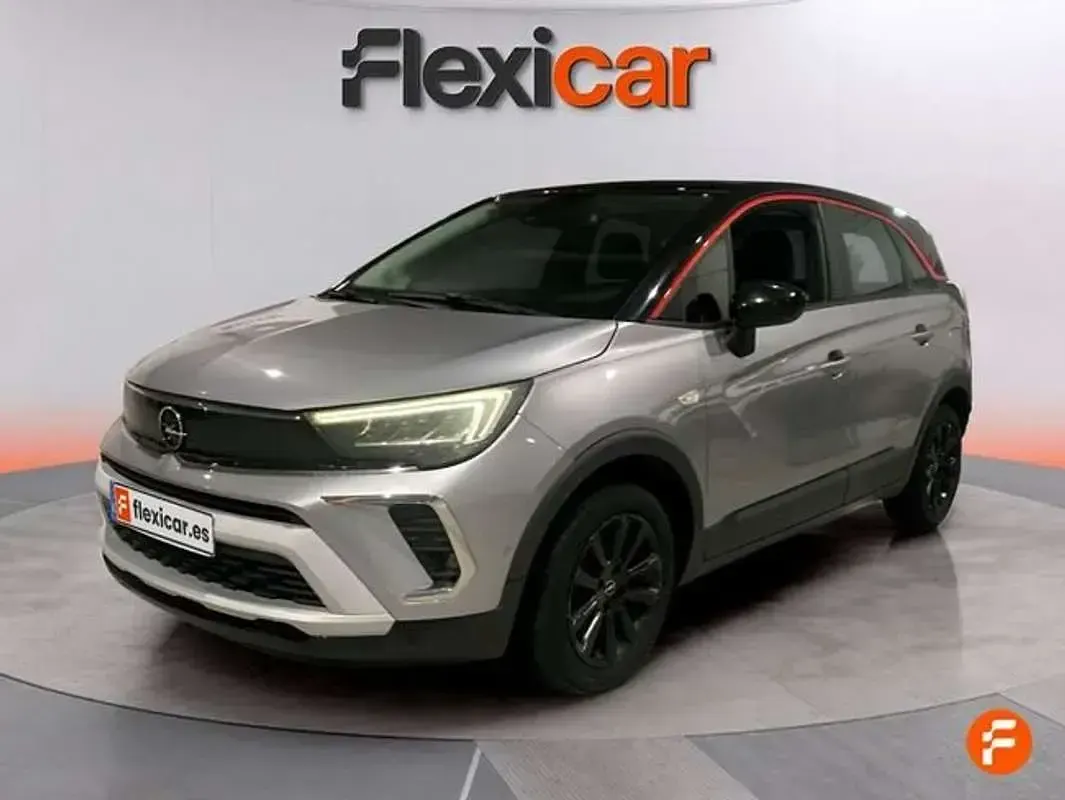 Usado Opel Crossland GS Line 110 CV (80 kW) 2021 Gris SUV