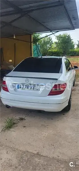 Usado Mercedes C220 Avantgarde 170 CV (125 kW) 2014 Blanco Berlina