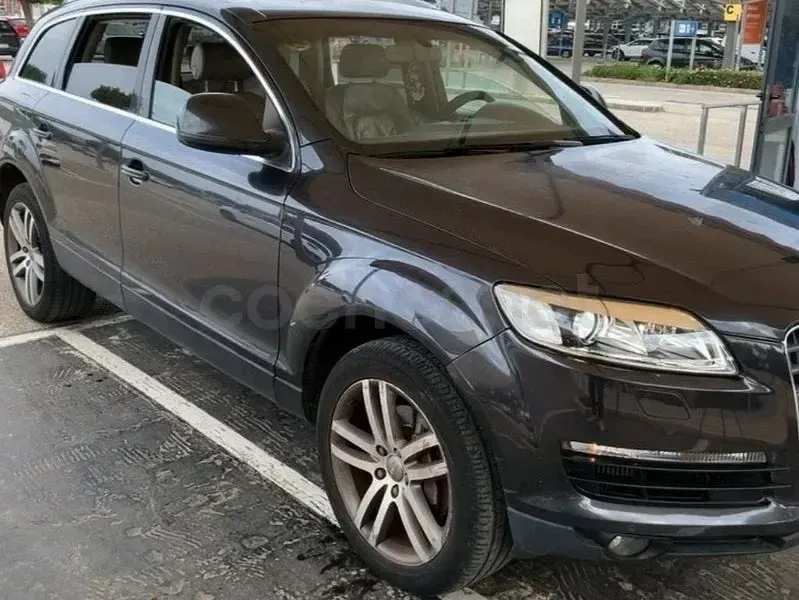 Usado Audi Q7 233 CV (171 kW) 2007 Negro SUV