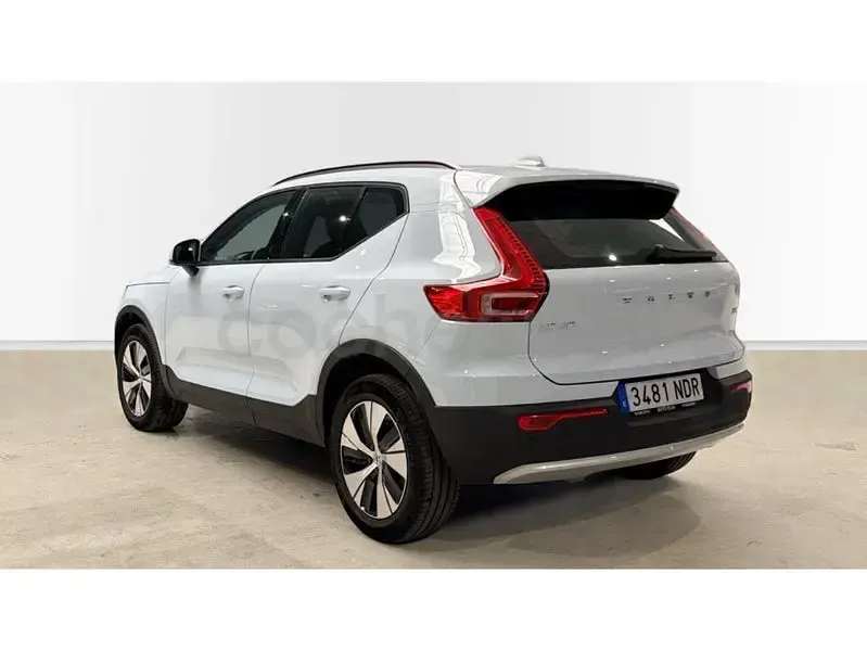 Usado Volvo XC40 163 CV (119 kW) 2025 Azul SUV