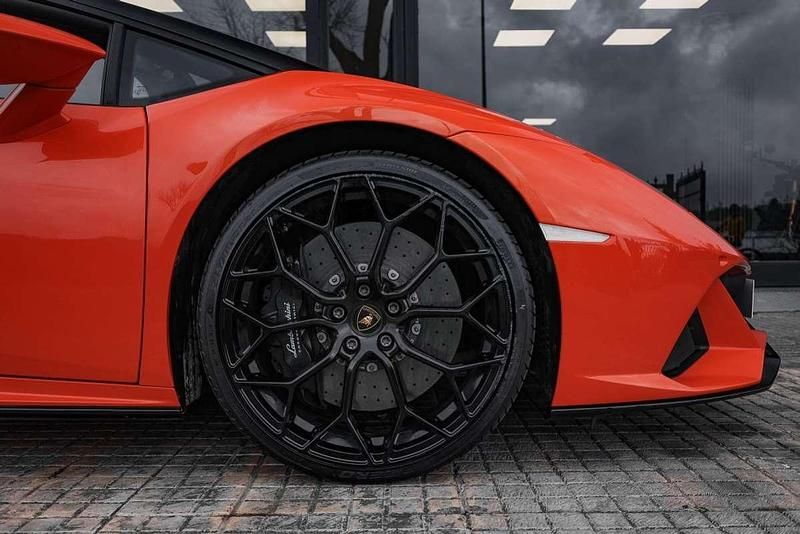 Usado Lamborghini Huracán 639 CV (469 kW) 2021 Naranja Descapotable