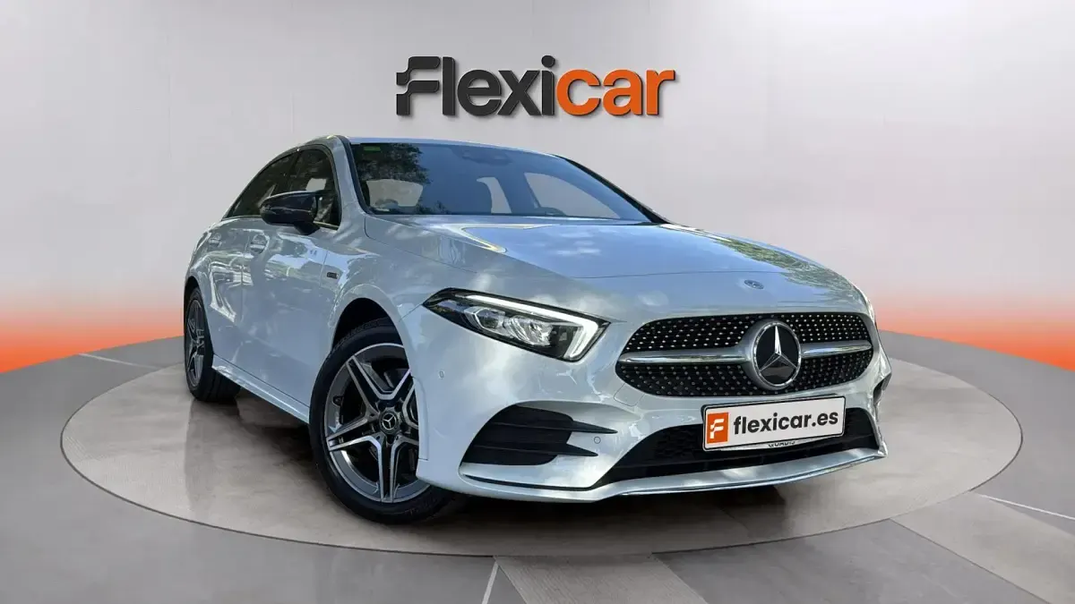 Usado Mercedes A250 218 CV (160 kW) 2022 Berlina