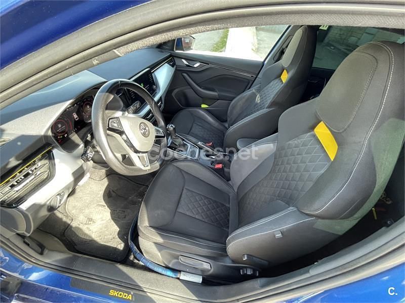 Usado Skoda Scala Sport 150 CV (110 kW) 2020 Azul Utilitario