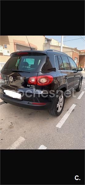 Usado VW Tiguan Advance 140 HP (102 kW) 2010 Preto SUV