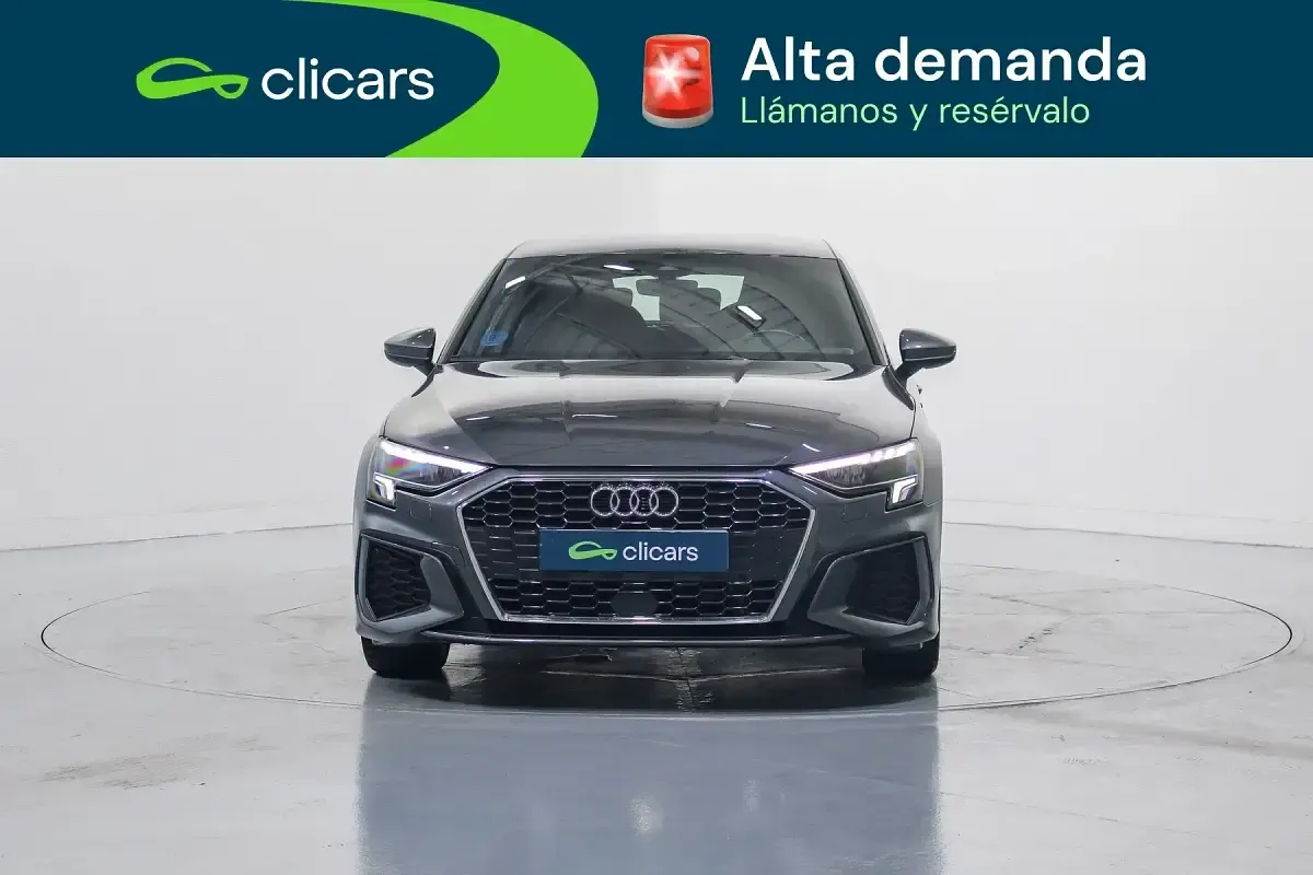 Usado Audi A3 Sportback e-tron Advanced 150 CV (110 kW) 2021 Gris Utilitario