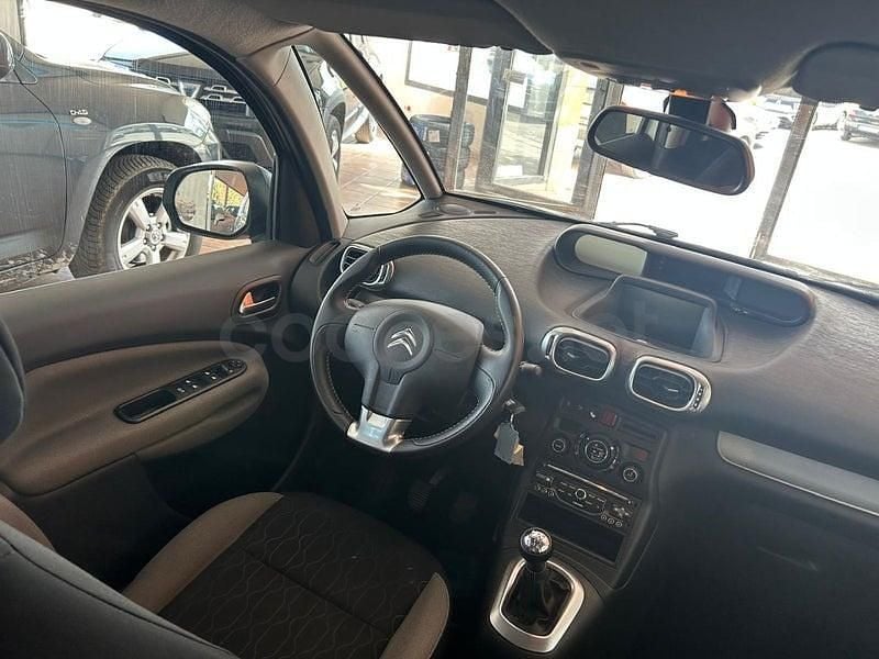 Usado Citroën C3 Picasso Seduction 95 CV (69 kW) 2015 Gris / plata Monovolumen