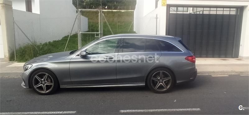 Usado Mercedes C220 AMG line 170 CV (125 kW) 2016 Gris / plata Familiar